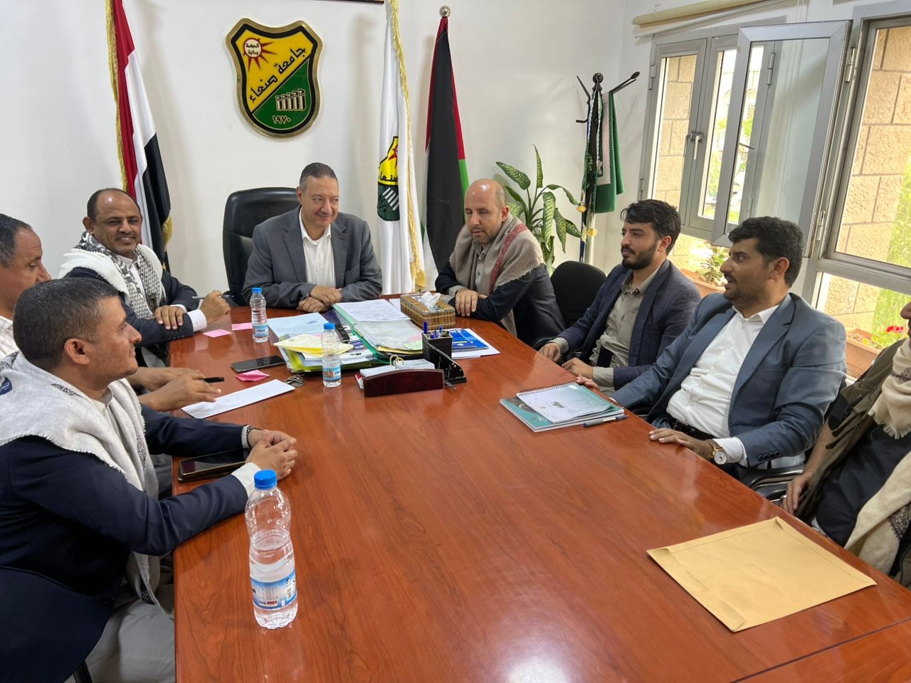 جامعة صنعاء تحتضن اجتماعًا موسعًا لإطلاق استبيانات المزارعين وتدشين مهرجان خيرات اليمن