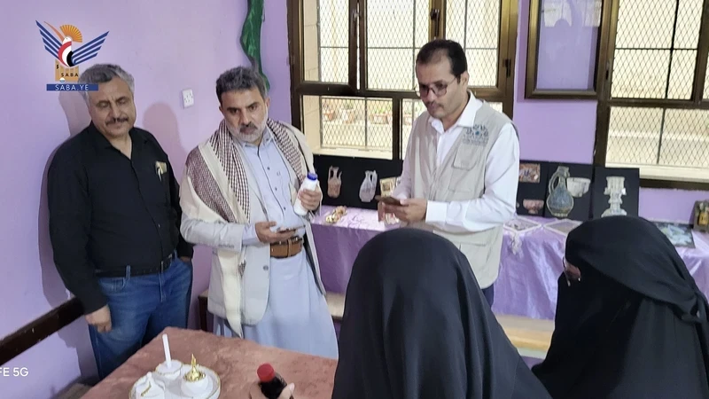 الكبسي وشرف يتفقدان الأنشطة في عدد من المراكز الصيفية بأمانة العاصمة